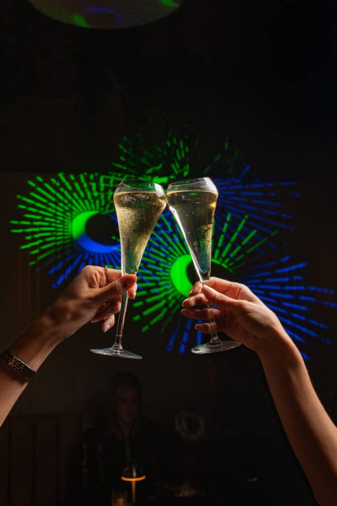 Clink your drinks this Fourth of July at Nube